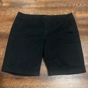 J. Crew Stretch Frankie Bermuda Short size 6 Navy Waist 32”